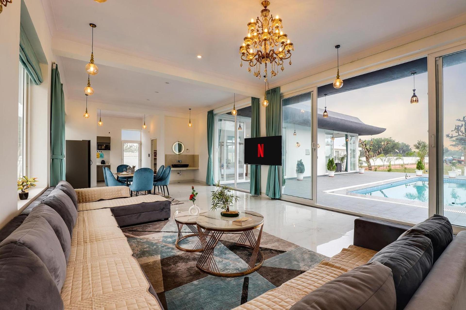 Holiday home Edo Mansion By The Party Citadel - Luxury With Pool, Garden Area, Massive Garden Etc. Jaipur